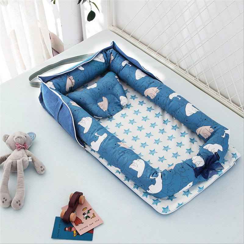 Anti-Startle Newborn Bassinet Bed