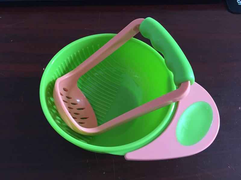 Baby Food Grinder & Fruit Feeder Set