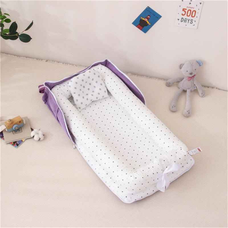 Anti-Startle Newborn Bassinet Bed