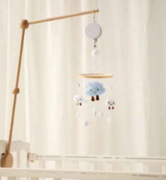 Cloud Hair Ball Baby Bed Pendant &amp; Bell