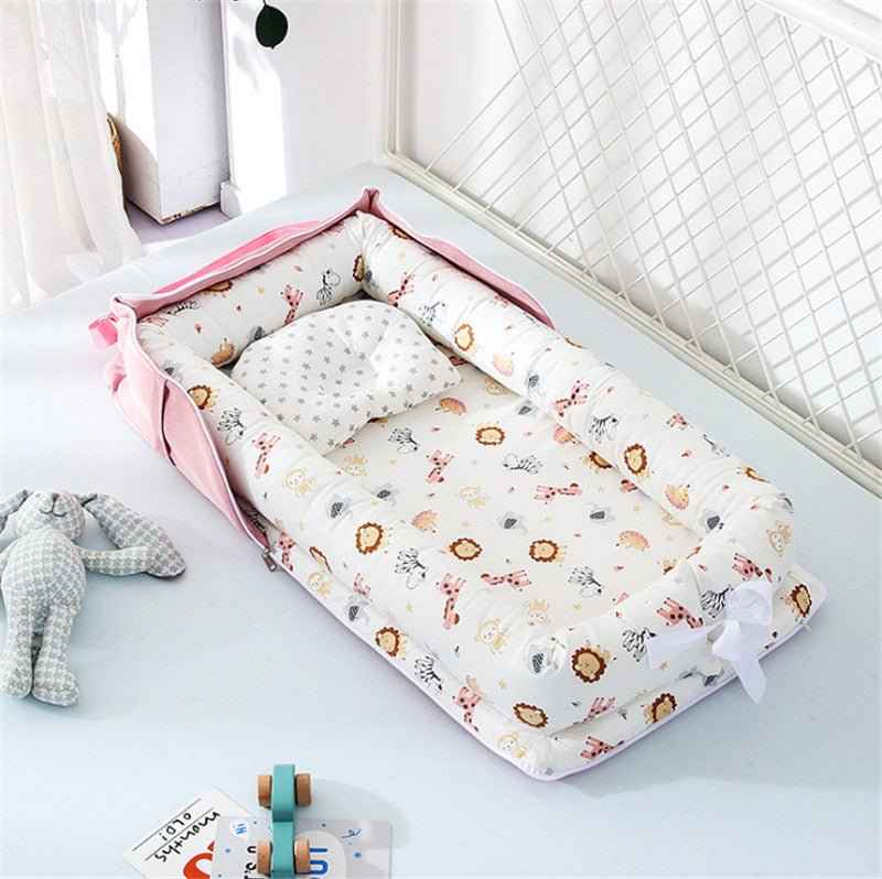 Anti-Startle Newborn Bassinet Bed
