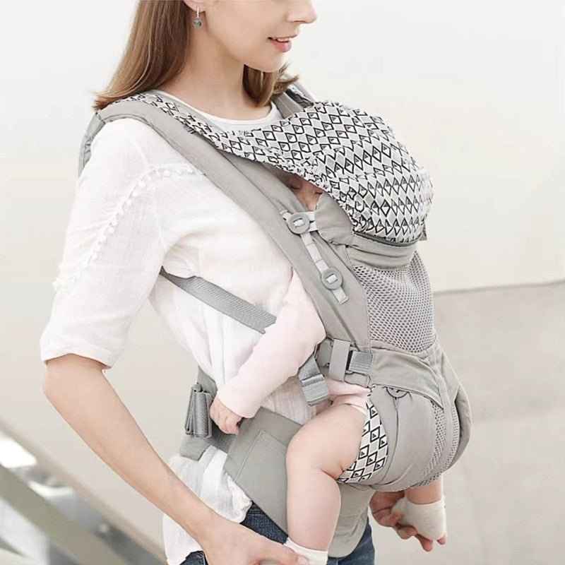 Baby Carrier with Ergonomic Hip Seat