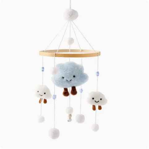 Cloud Hair Ball Baby Bed Pendant &amp; Bell