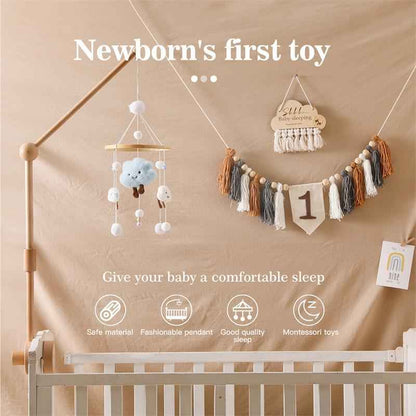 Cloud Hair Ball Baby Bed Pendant &amp; Bell