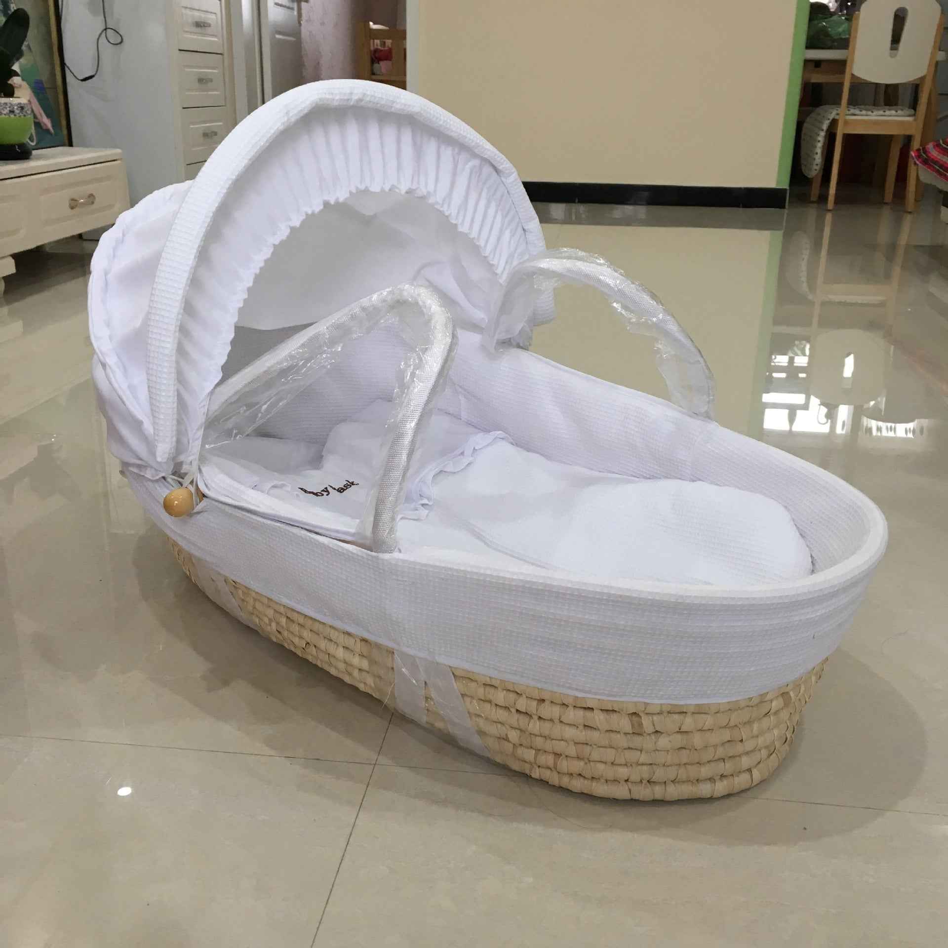 Portable Woven Corn Husk Baby Bassinet